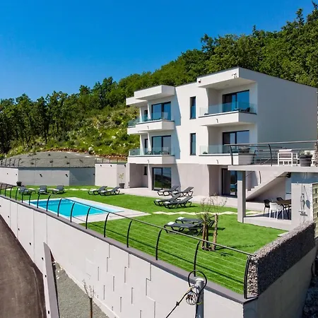 Villa Lavinia