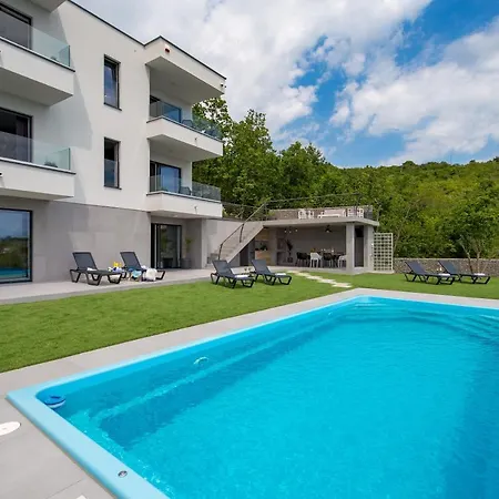 Lavinia Villa Moscenicka Draga
