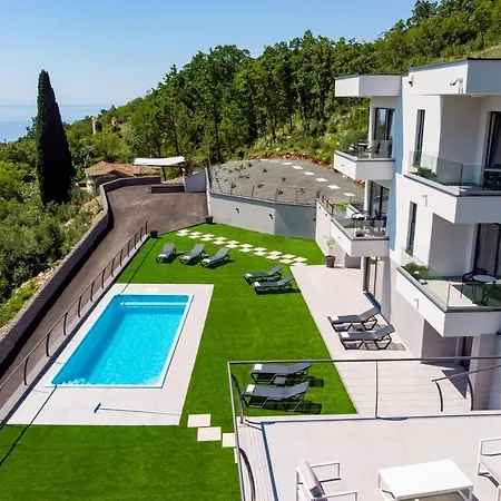 Villa Lavinia Moscenicka Draga